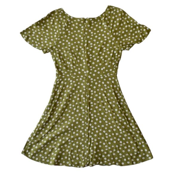 Abound Olive Green Daisy Floral V-Neck Summer Skater Mini Dress Size Small - Picture 5 of 7